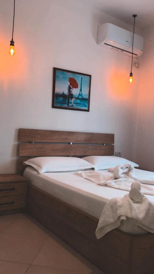 Hotel Apostoli Përmet Esterno foto