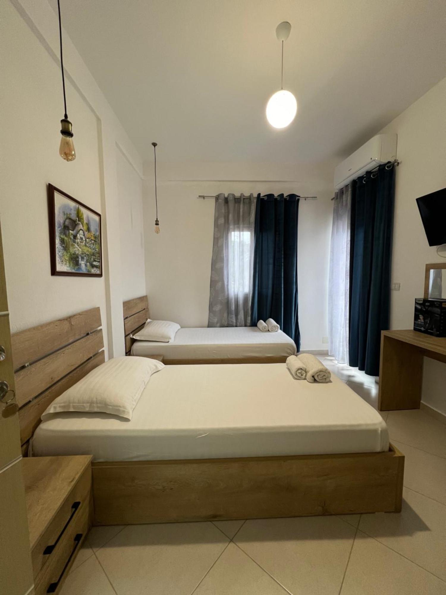 Hotel Apostoli Përmet Esterno foto