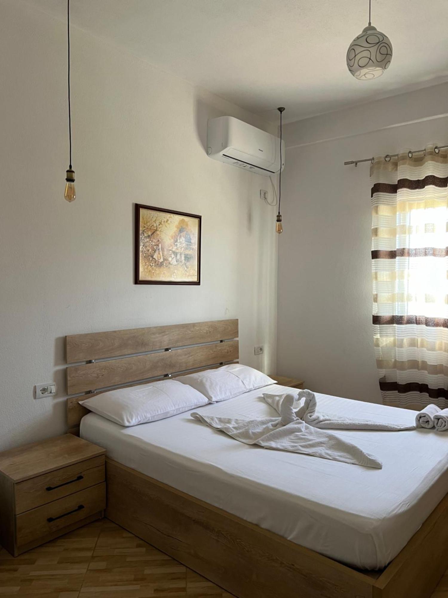 Hotel Apostoli Përmet Esterno foto