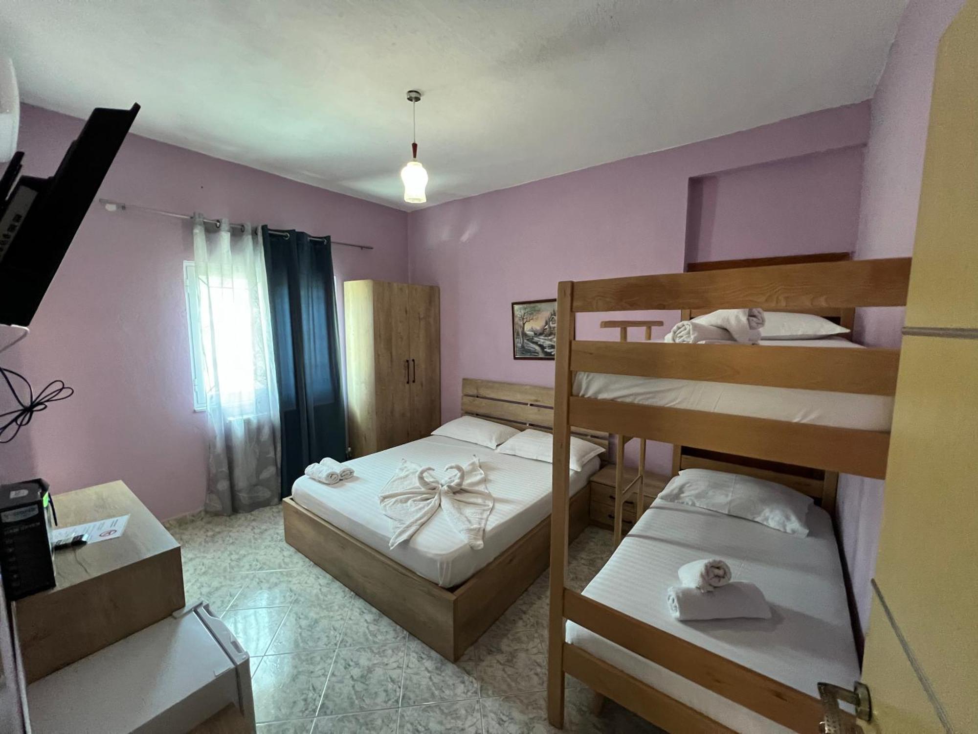 Hotel Apostoli Përmet Esterno foto